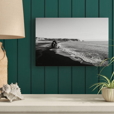 Reynisfjara by Laura Marshall - No Frame Print on Canvas