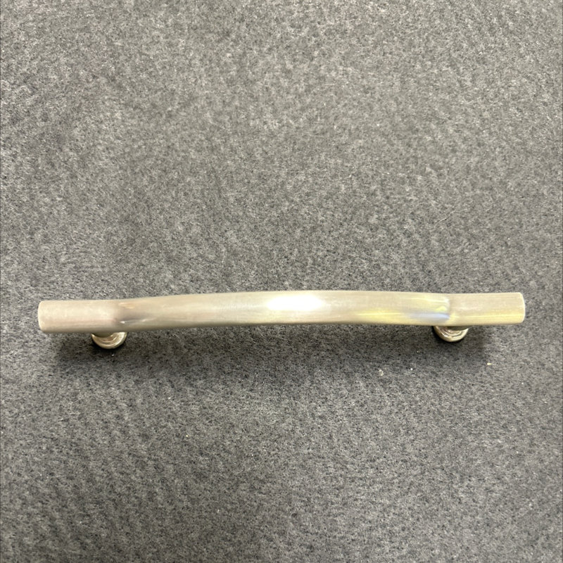 Poignée 3-3 / 4 po Williams-Sonoma, Argent satiné brossé, 1