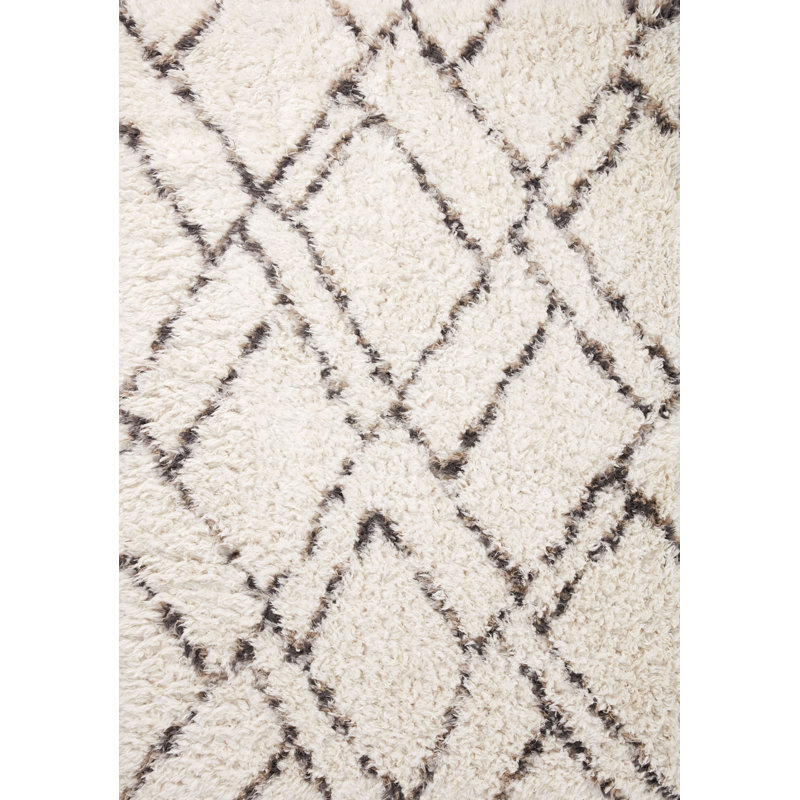Ivory and Bark Geometric Synthetic Area Rug, 3'-11" x 5'-6"