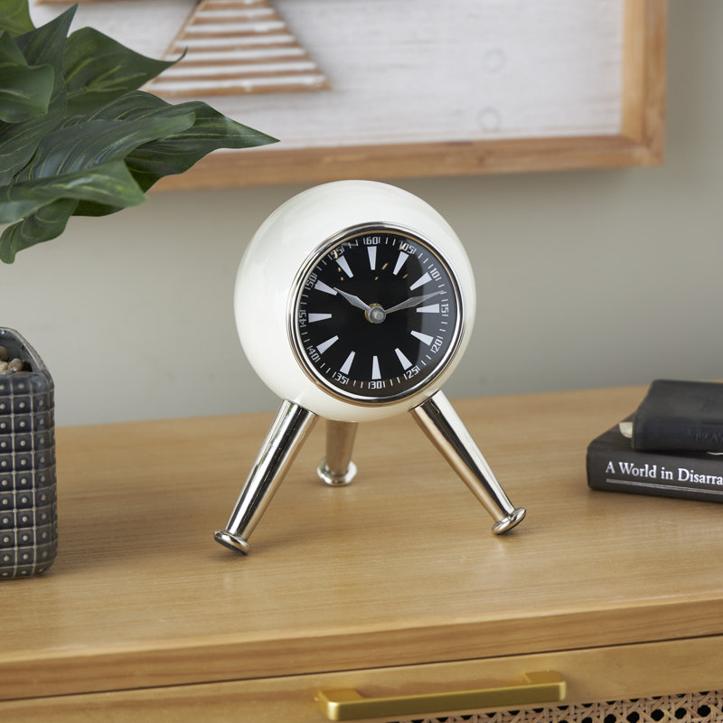 Adom Analog Metal Quartz Tabletop Clock, White