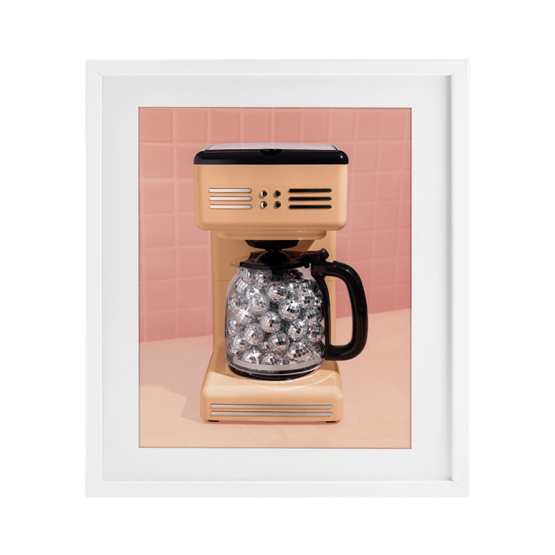 Imprimé encadré sous verre, disco cafetière sur orange, design par Lish Creative, 16 x 13