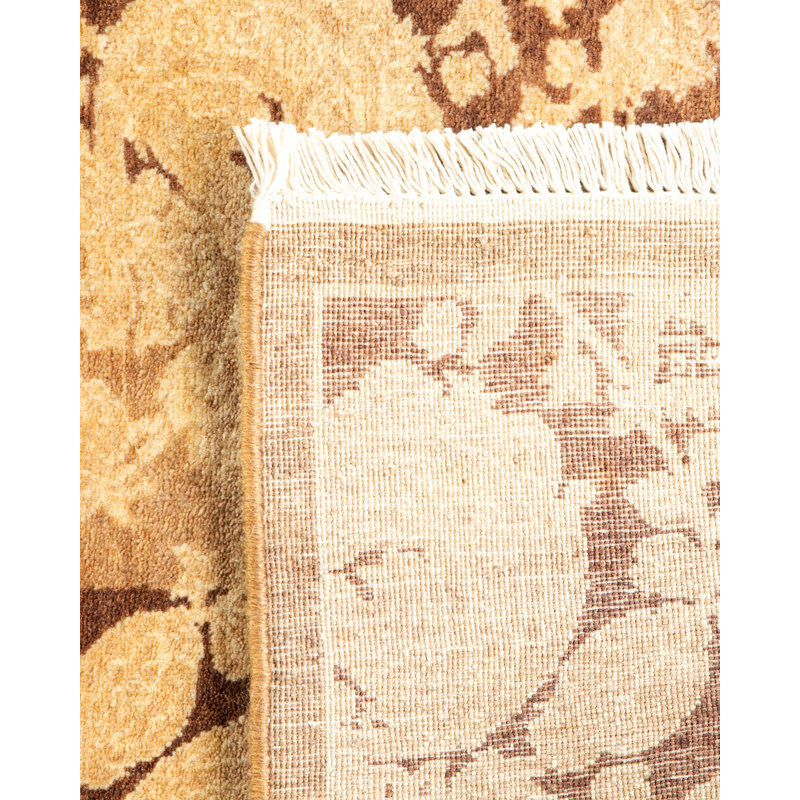 Classic One-of-a-Kind 2' 8" X 11' 9" Hand Knotted Area Rug