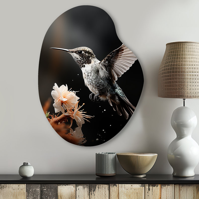 Décoration murale Denison - Colibri en forme de poire, H 30 po x l 22 po x P 1 po