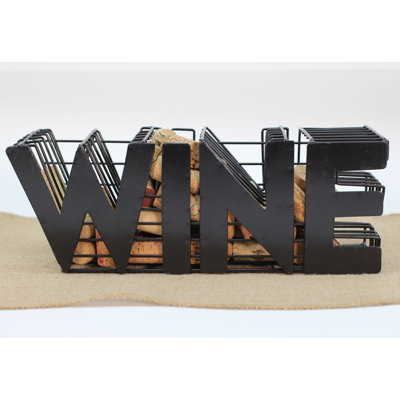 Porte-bouchons de vin «Wine Expression» pouvant contenir des tonnes de bouchons. Notre décor de porte-bouchons de vin ou porte-bouteilles a fière allure!