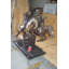 Statue de deux cavaliers en course de bronze - Taille: L 45 po x l 21 po x H 42 po
