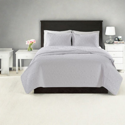 Premium Cotton Bedding Sets, White Reversible Quilt, Cottage Style For Bedroom