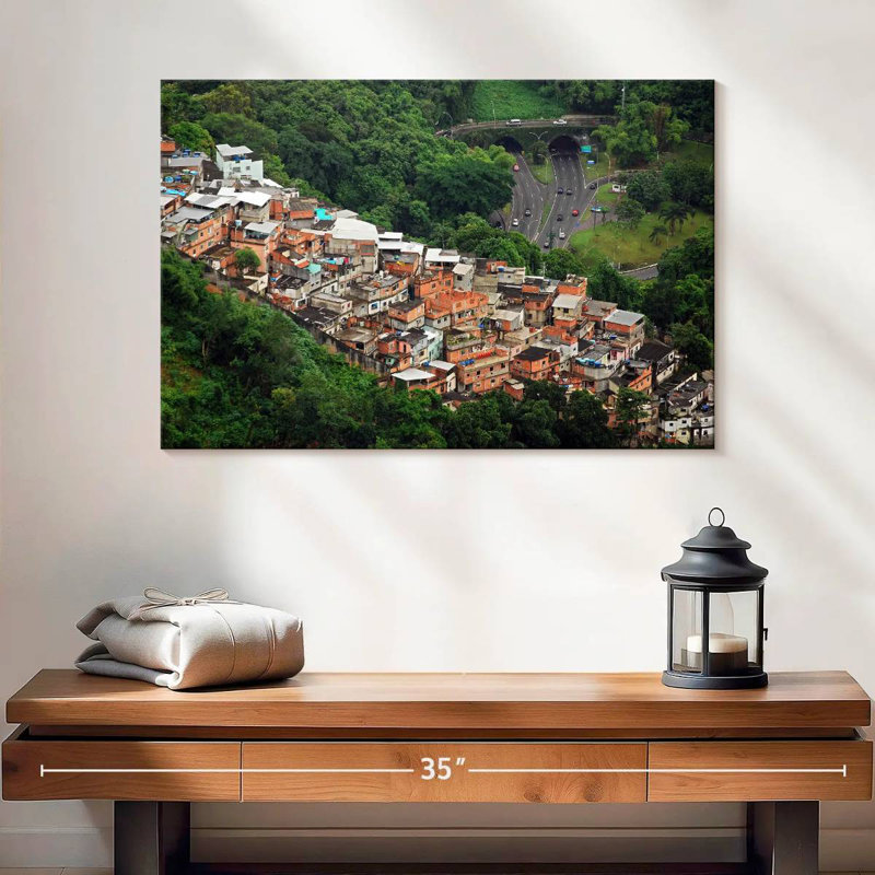Favelas Nicci Rio, H 16 po x l 24 po