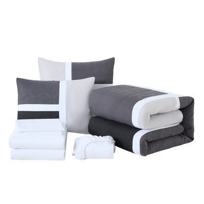 7-Piece Patchwork Bed in a Bag Comforter Set with Sheets