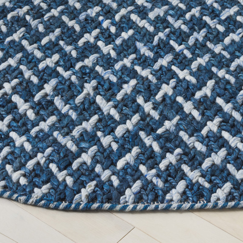 Hand Loomed Houndstooth Indoor Rug, Round 6'