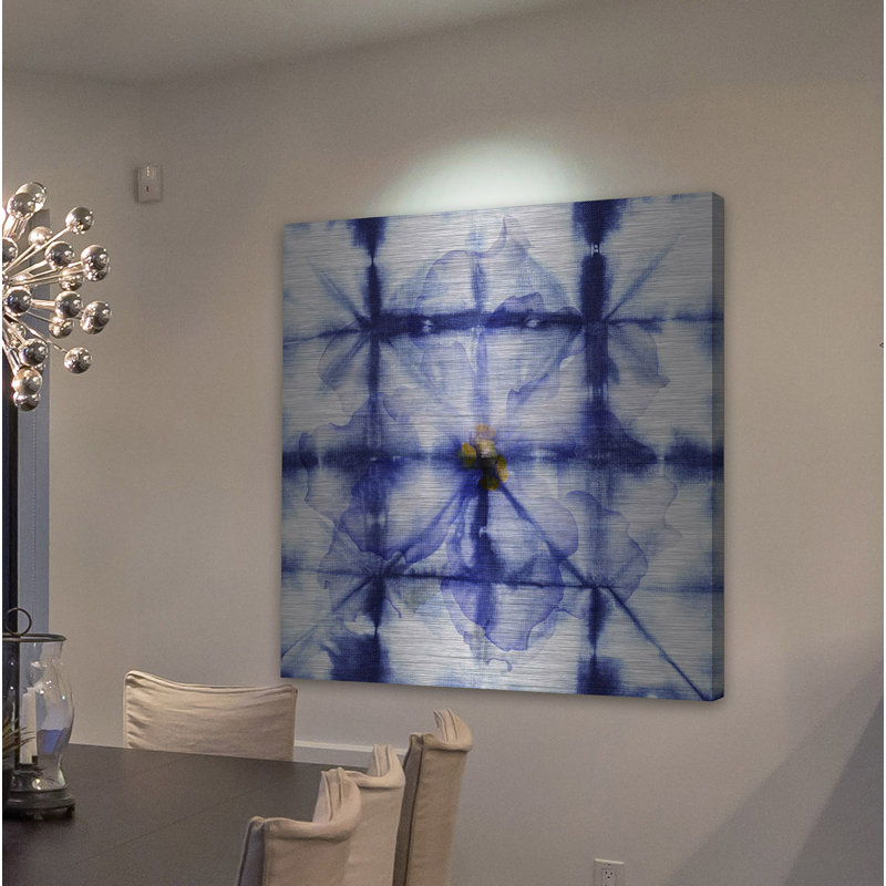 «Boxed In Blue» par Parvez Taj, impression, H 32 po x l 32 po x P 1,5 po