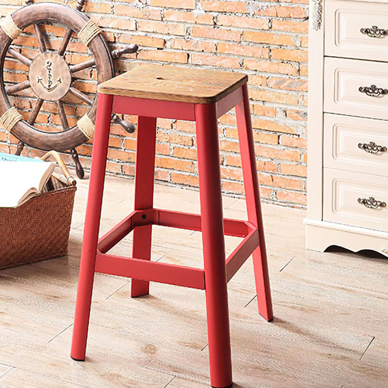 Assise naturelle et rouge avec pieds en métal pour l'assise de bar et plateau en bois, Rouge