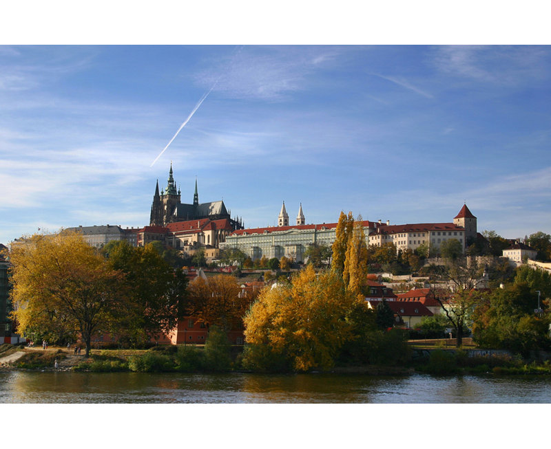 Château de Prague, H 12 po x l 18 po