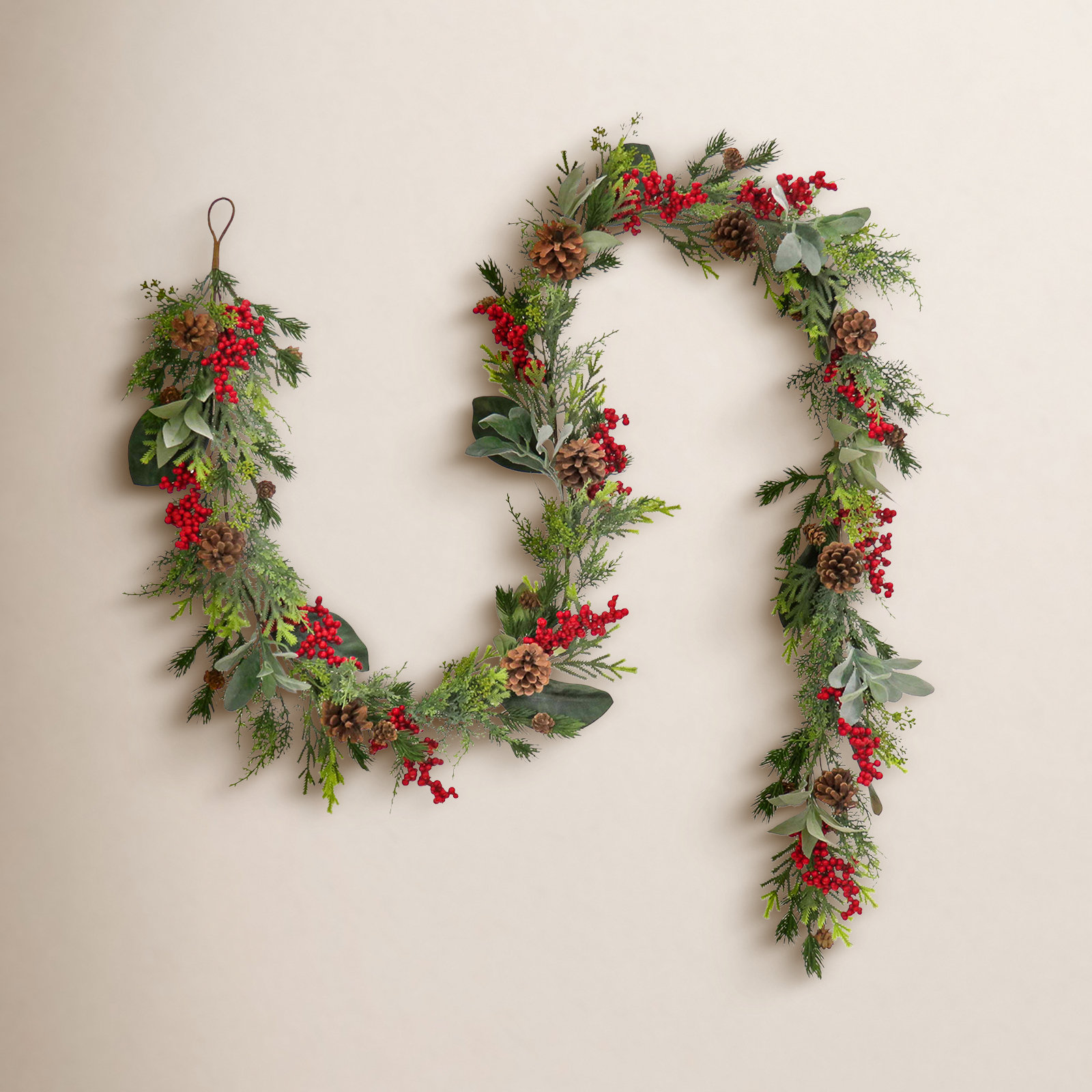9' Berries and Greenery Garland