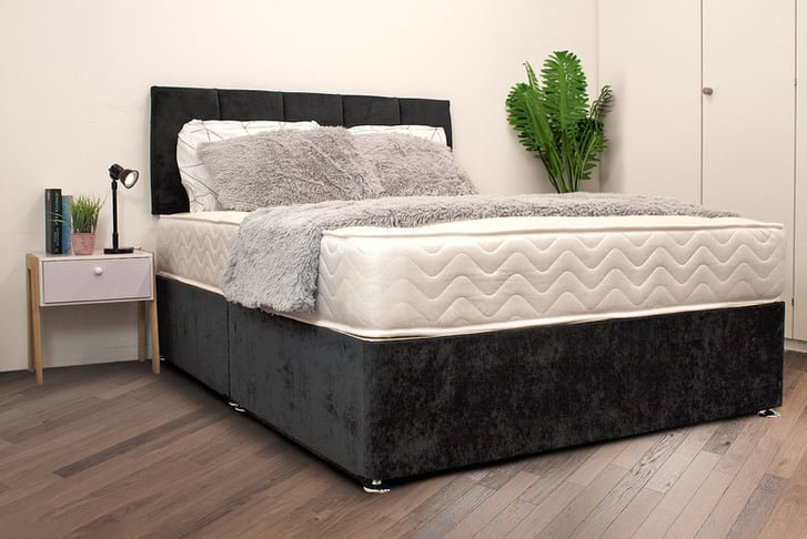 Quirien Bed with Mattress