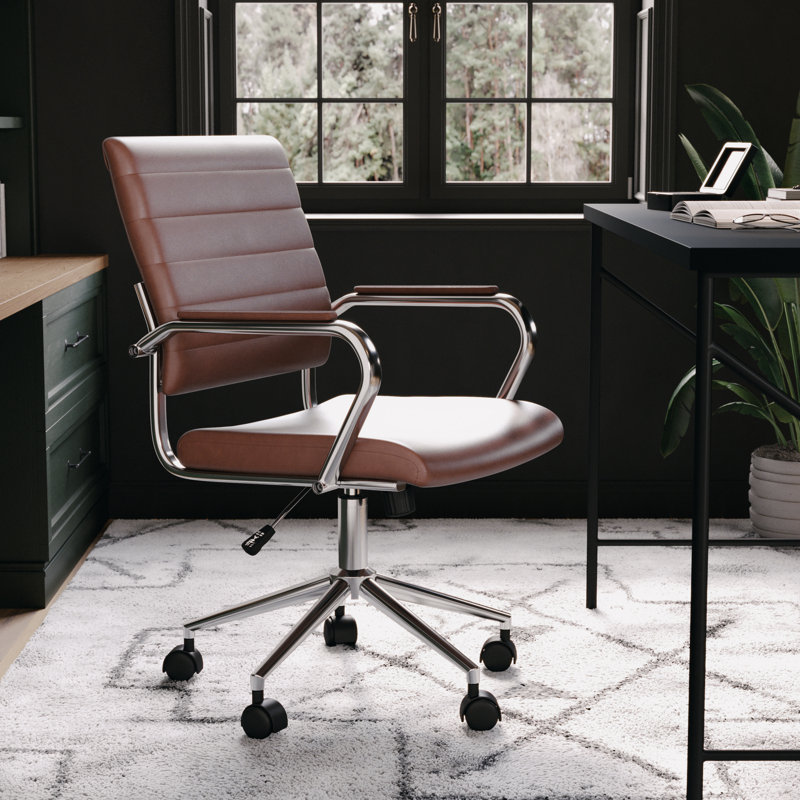 Fauteuil de bureau pivotant avec accoudoirs Martha, Brun