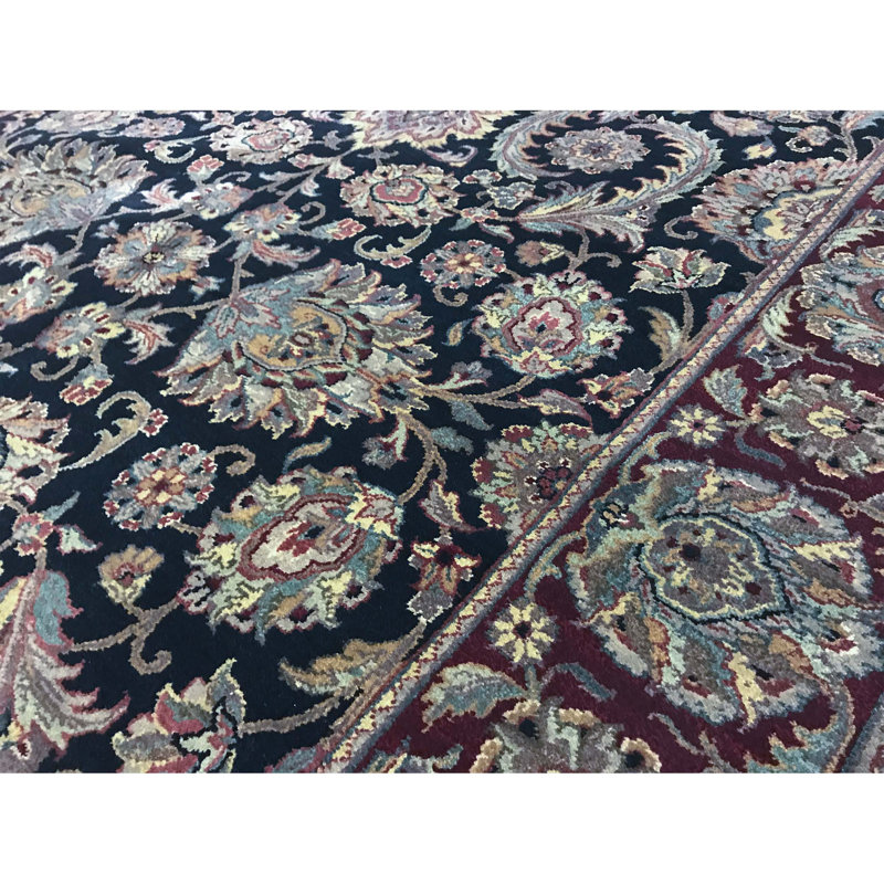 Tapis noir et rouge de haute qualité noué à la main Trinity, Rectangle 6 pi 1 po x 9 pi 2 po