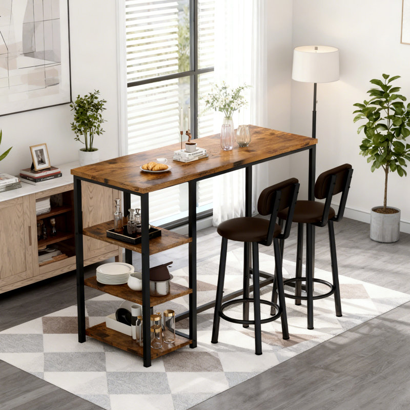 Ensemble de table de salle à manger de cuisine pour 2 personnes, table de bar et chaises avec 3 tablettes de rangement, table de pub à hauteur de comptoir avec 2 tabourets de bar rembourrés en cuir de polyuréthane pour petits espaces, îlot de cuisine, salle à manger, bar