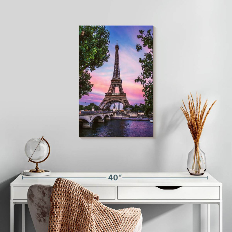 Aime, Tour Eiffel emblématique de Paris, H 24 po x l 16 po