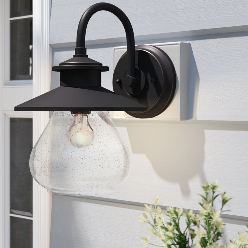 Luminaire de grange d'extérieur Fallsbrook