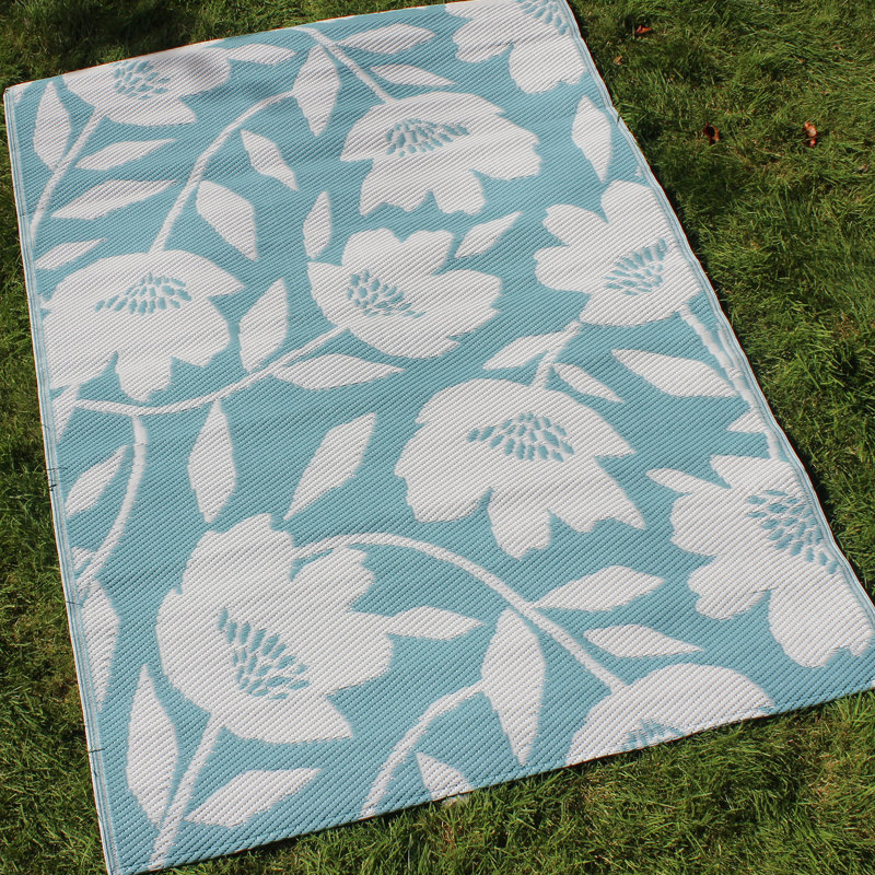 Luna Outdoor Floral 120cm X 170cm Indoor / Outdoor Area Rug