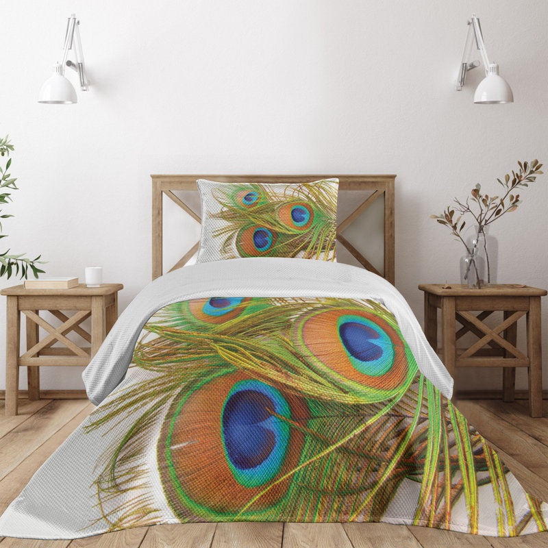 Twin White Quilted Bedspread Set with Peacock Design