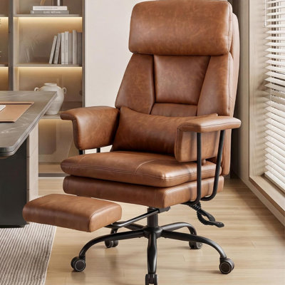 Grande et grande chaise de bureau