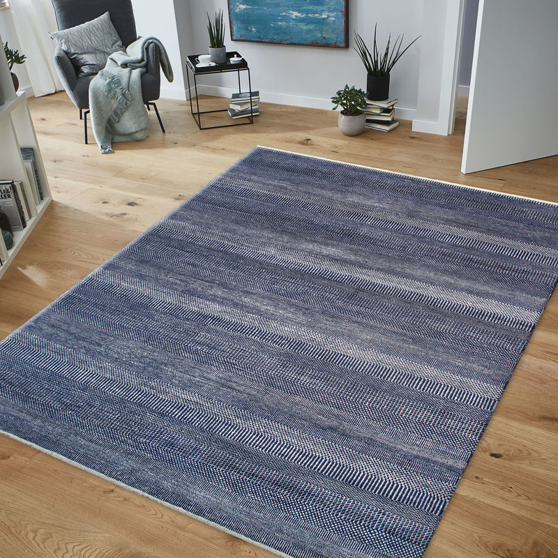 Transitional Hand-Knotted Navy Area Rug, Rectangle 6' x 9'