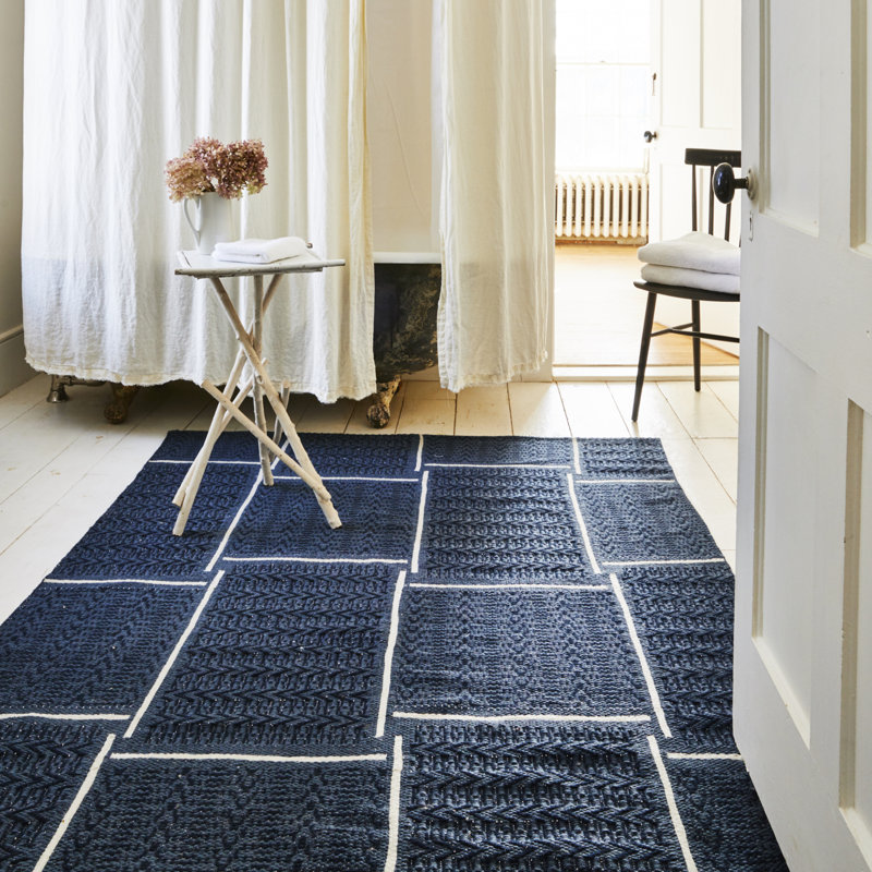 Bovina Area Rug in Navy, Rectangle 7'6" x 9'6"