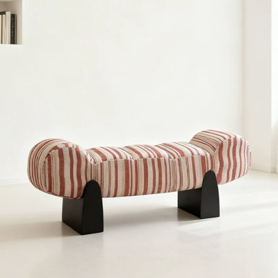 Banc rembourré rouge en bois massif