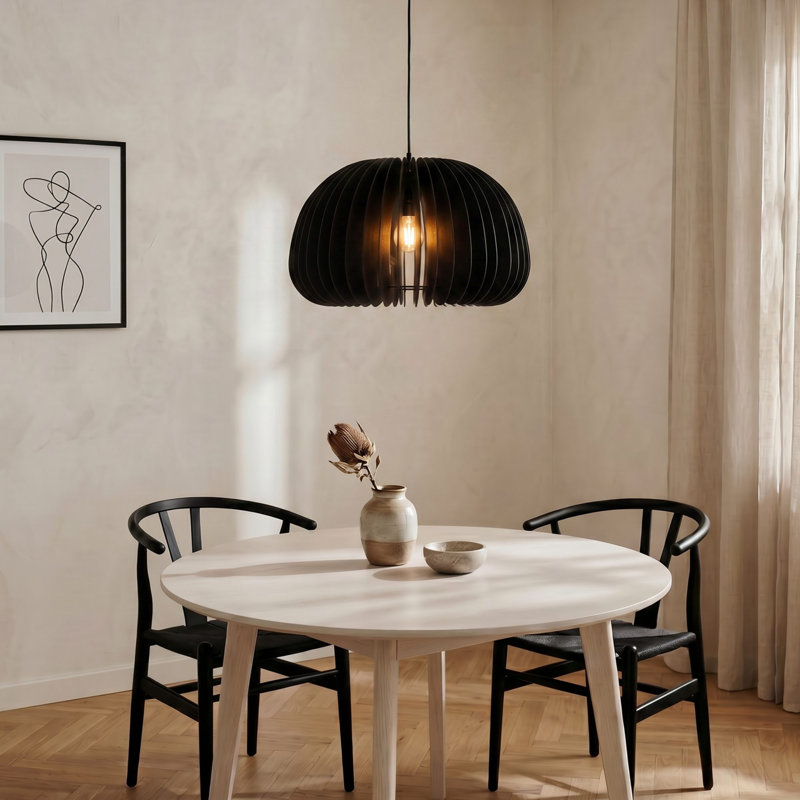 Luminaire suspendu en bois Luna, Noir satiné, Noir