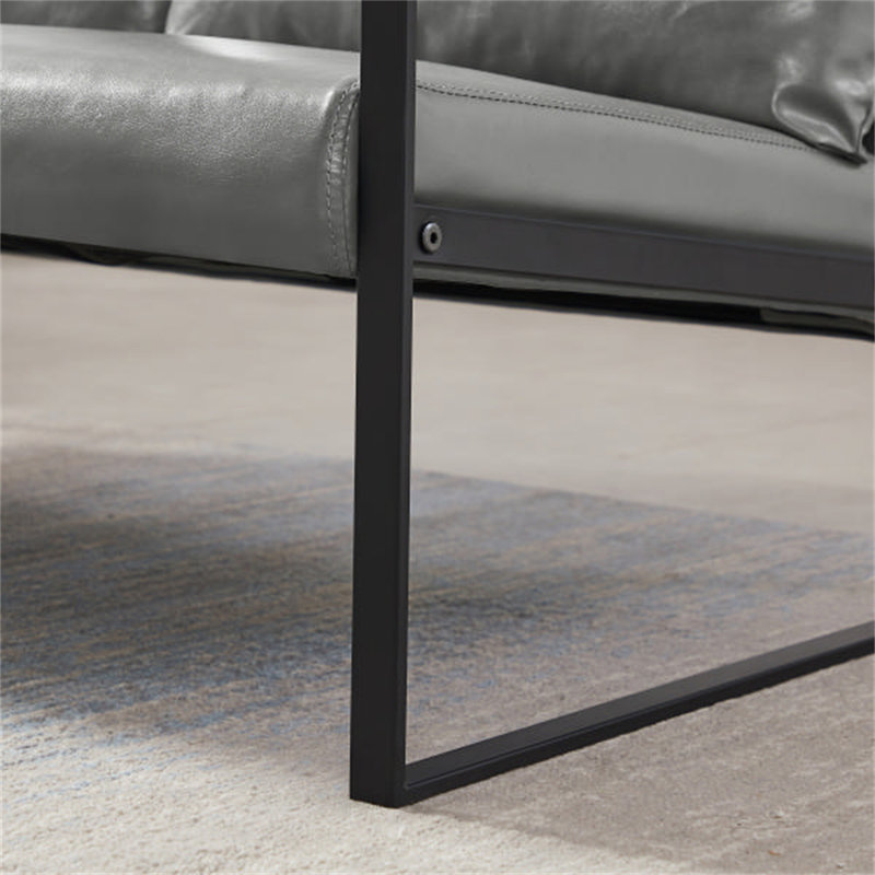 Lounge, Gris