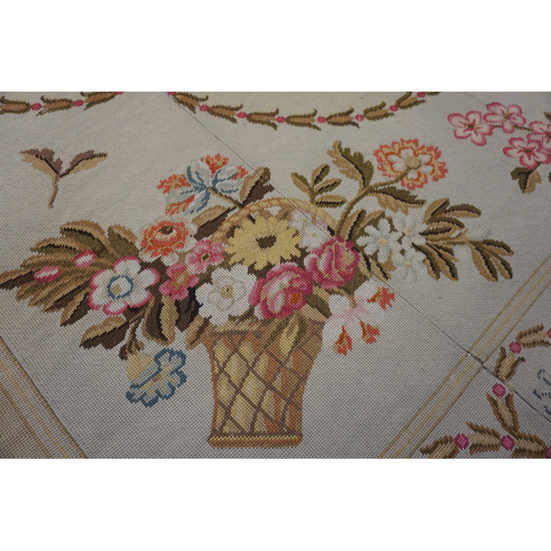 Tapis antique à grand médaillon floral à tissage plat