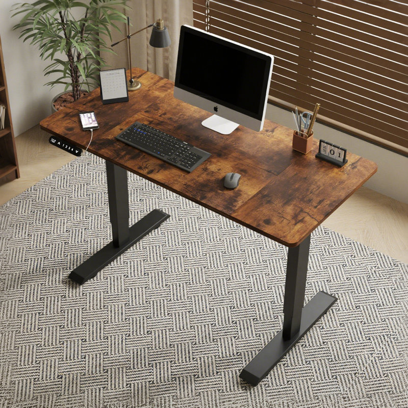 Bureau de 55 po à hauteur réglable brun rustique moderne de 55 po pour le bureau à domicile, la base stable, le cadre et le cadre en acier à charge rapide, technologie Collision, type-c