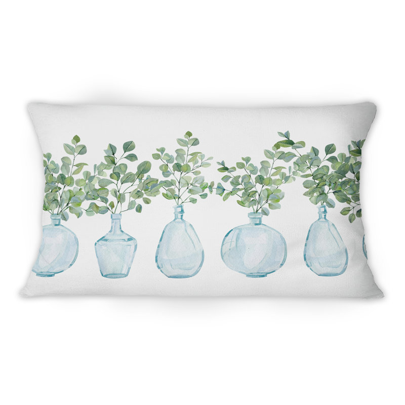 Plantes d'intérieur dans un vase en verre, branches d'eucalyptus II - coussin décoratif traditionnel imprimé 1