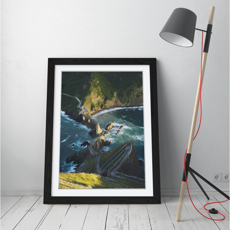 Game Of Thrones Dragonstone - Single Picture Frame Painting on Canvas, Black Framed, 35cm H x 26cm W x 2cm D