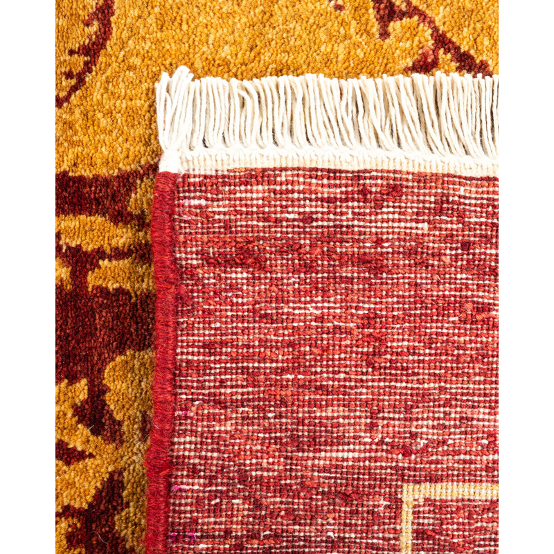 Tapis unique noué à la main Keenan - rouge, 4 pi 3 po x 6 pi 2 po