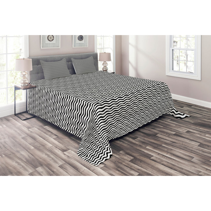 Traditional Polyester Chevron / Zig Zag Coverlet, King Bedspread + 2 Shams