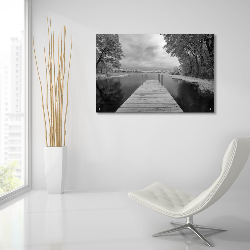 «Dock at St. Joseph River, Centreville» par Monte Nagler, art mural en verre acrylique, H 24 po x l 36 po x P 0,2 po