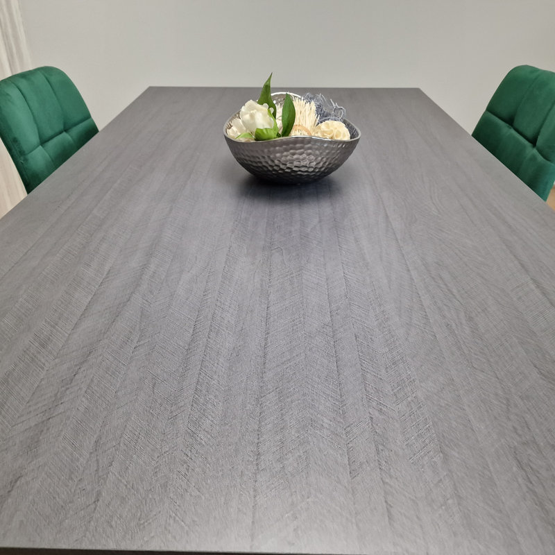 Ennassim 4 - Person Dining Set, 75" H x 80" W x 140" L