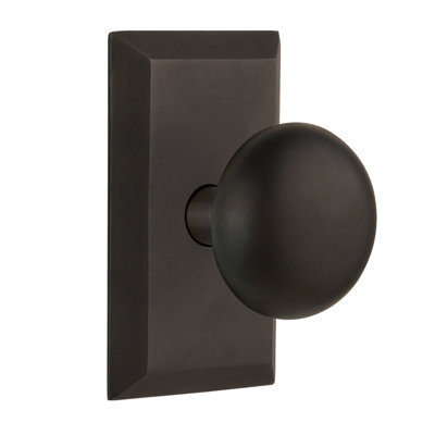 Studio Plate with New York Door Knob