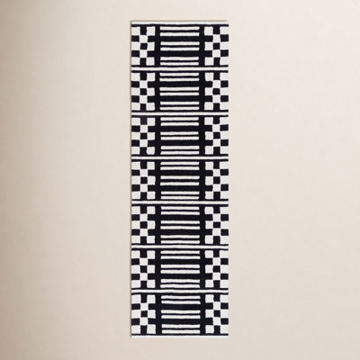 Hand-Tufted Geometric Wool Rug