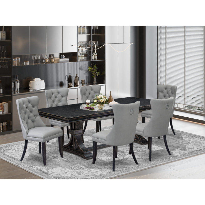 Cet ensemble de salle à manger moderne 7 pièces comprend une table de cuisine et 6 chaises de cuisine en polyester gris clair avec dossier capitonné à boutons - Finition sable