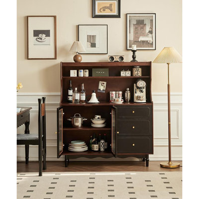 High End Retro Buffet Table
