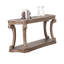 Table d'appoint traditionnelle en chêne vieilli avec pattes en volute et tablette ouverte, idéale pour la décoration et le rangement du salon.