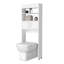 Armoire de rangement blanche à 2 portes au-dessus de la toilette avec tablettes ouvertes, esthétique moderne pour l'organisation de la salle de bain, utilisation judicieuse de l'espace vertical, hauteur de 63 pouces autoportante pour répondre aux besoins, organiser