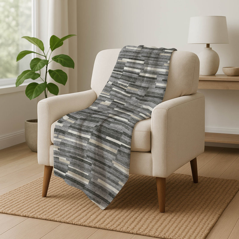 Jeté à rayures Addison Sherpa ASB894, Gris
