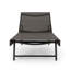 Chaise longue de patio moderne près de la piscine-333132058-333132059