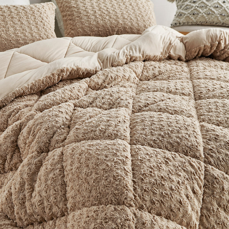 Puppy Love Coma Inducer Khaki Oversized Comforter, Alaskan King Comforter