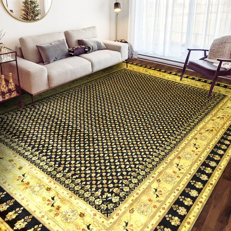 Hand Knotted Wool Area Rug in Black And Gold