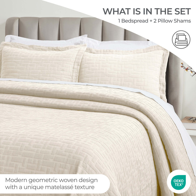 Madrid Cotton Medium Weight Geometric Matelasse Bedspread And Sham Set, Full Bedspread + 2 Standard Shams, Ivory
